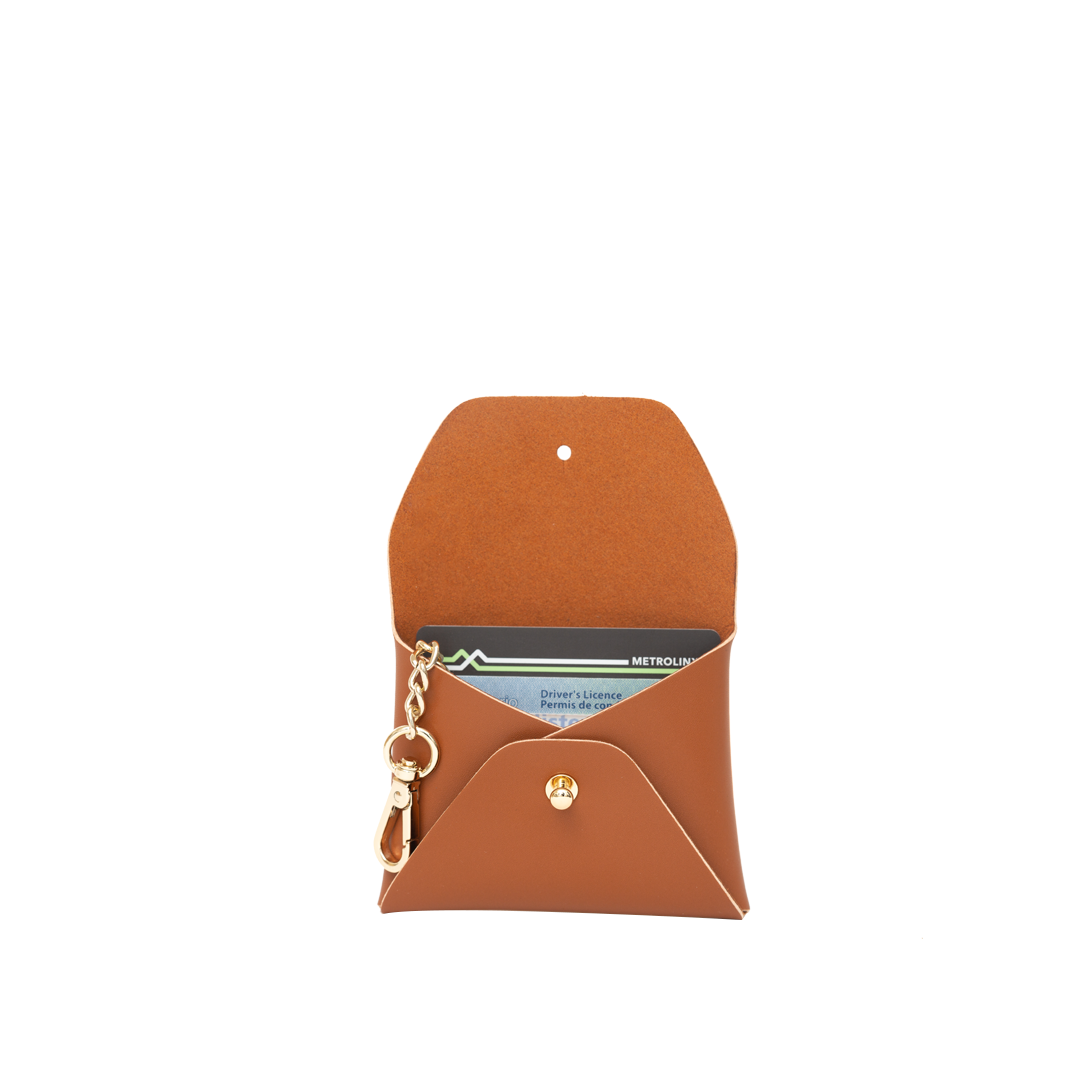 the-mini-and-clasp-samara